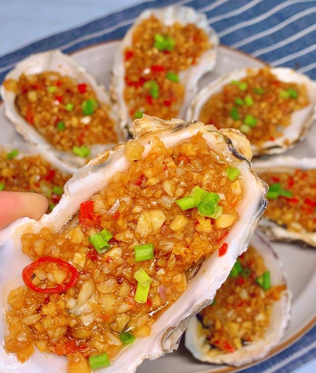 家常清蒸带鱼：鲜美口感，轻松入门的家常菜