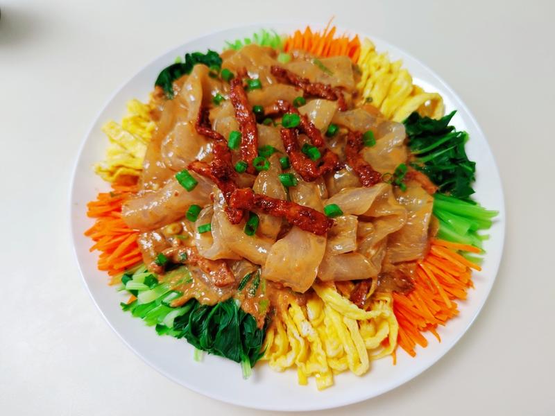 家常焖面做法：传统风味，简单易学