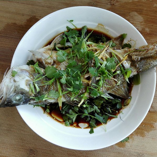 北海特色美食攻略：探寻美食名店的独特风味