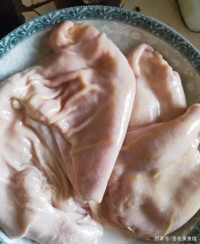 鱿鱼须怎么炒好吃？掌握这些技巧，美味瞬间呈现！