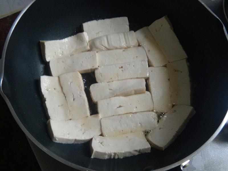 炸刀鱼的家常做法：美味与传统的完美融合