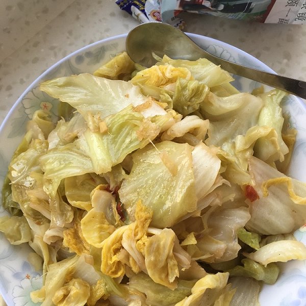 家常葱爆牛肉：简单美味的经典菜肴