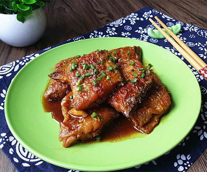 盘锦十大特色美食：品味盘锦的独特风味