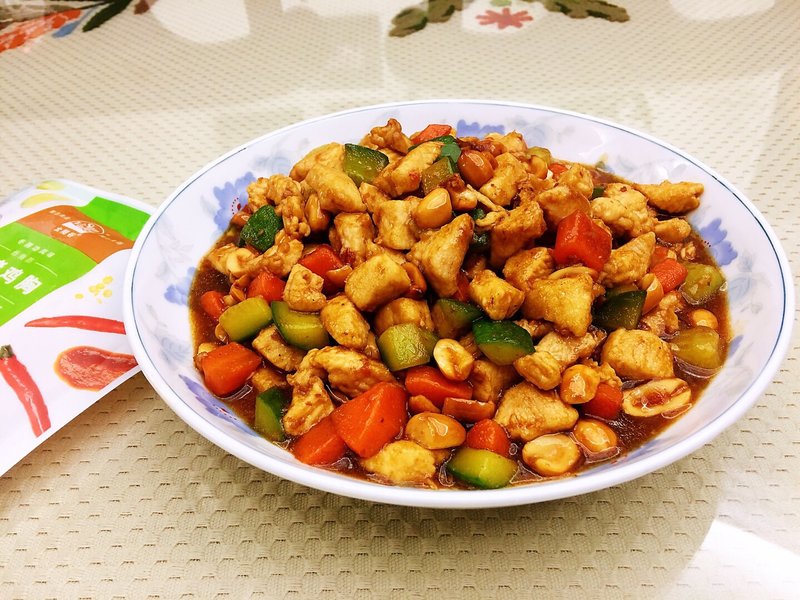 成都特色美食炒菜：探寻老成都的味道