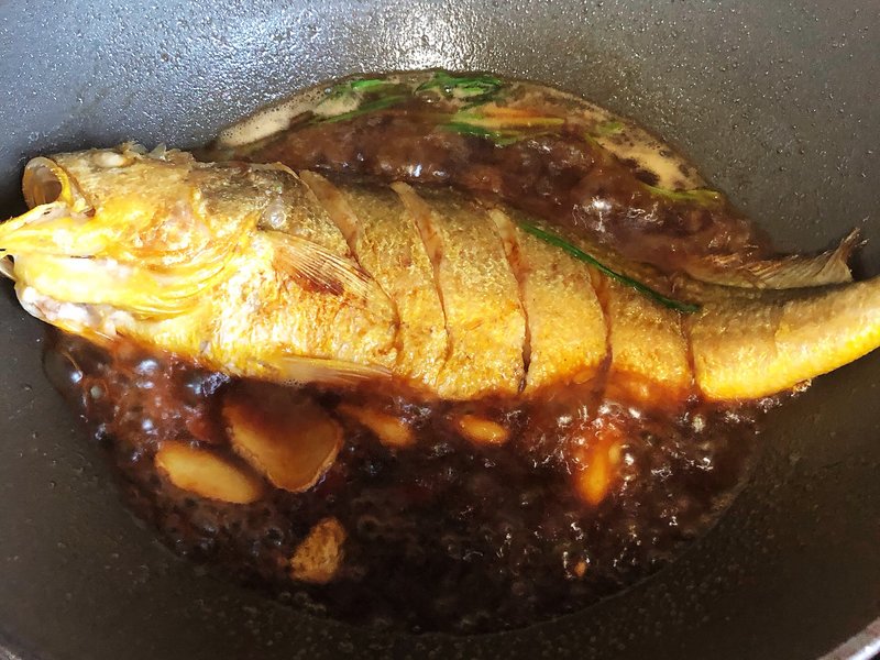 辉县特色美食一条街：探寻美食的魅力与韵味