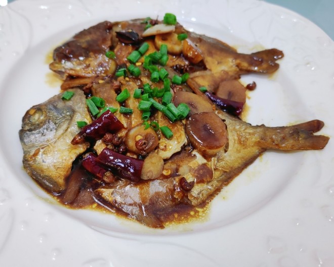 天津特色美食小吃：一场味蕾的盛宴