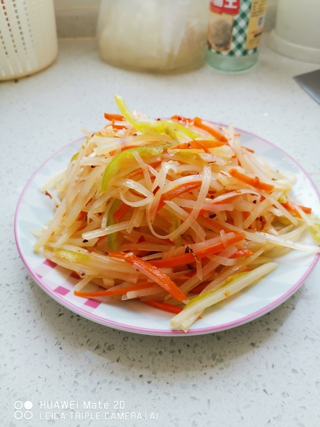 广西柳州特色美食：舌尖上的风情之旅