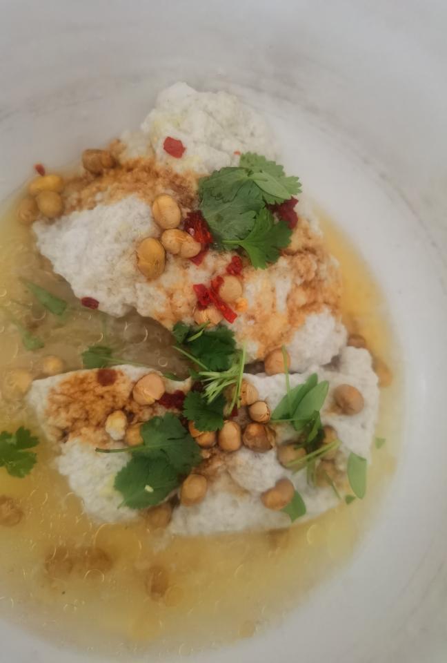 特色美食图画：舌尖上的艺术之旅