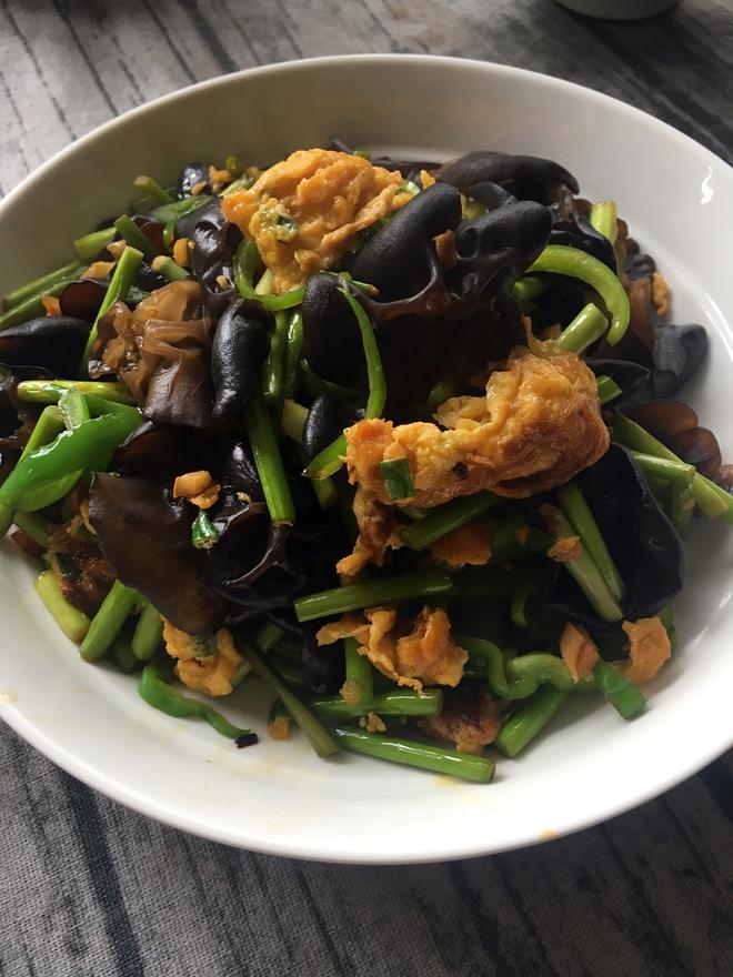 年糕炒什么好吃？探索最佳搭配美食