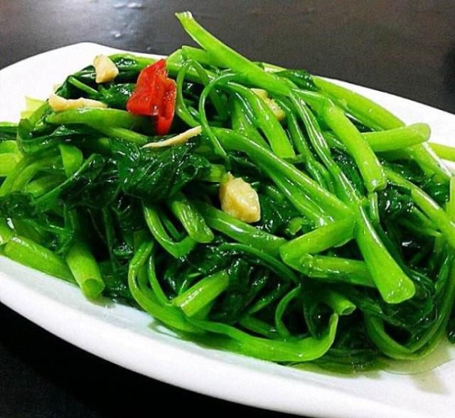 沈阳特色美食排行：探寻美食之都的味蕾秘籍