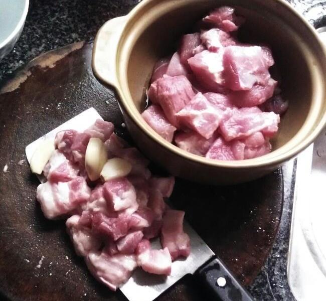 排骨炖什么好吃？解锁炖排骨的最佳搭配