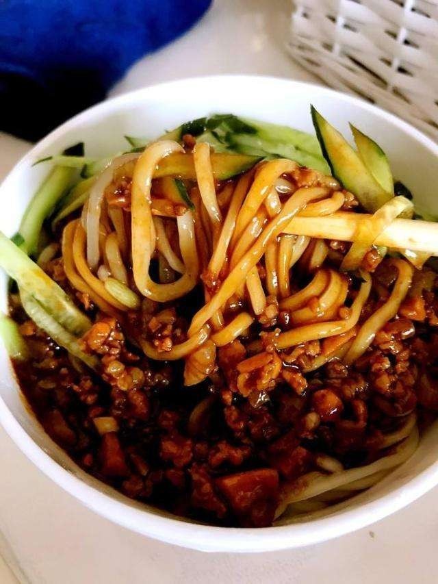家常炖鱼的做法：简单易学，美味可口