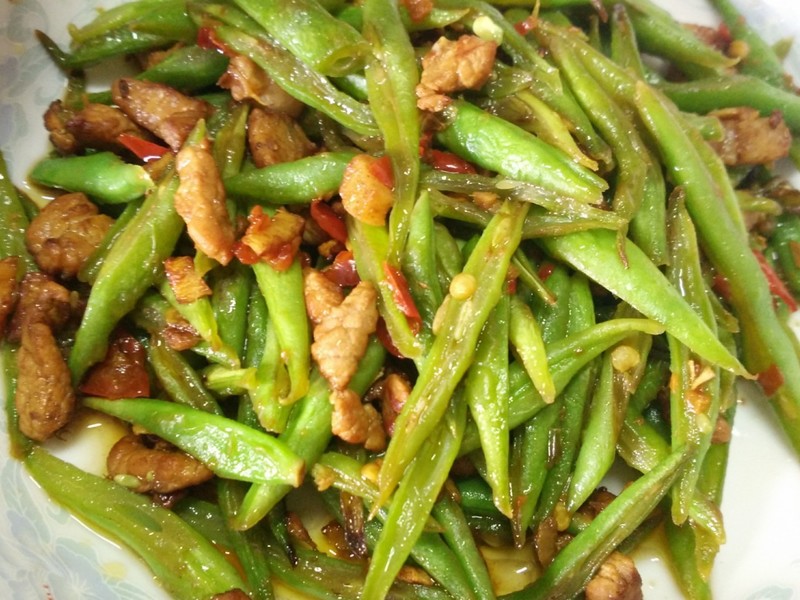 怎么做酸菜鱼家常做法：解锁美味秘诀