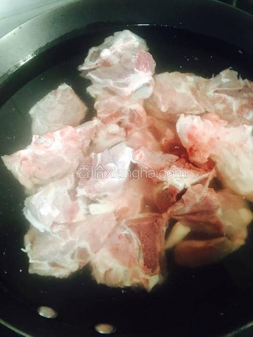 猪蹄的家常做法：轻松学会，美味升级！