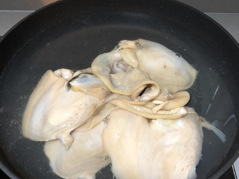 家常炖鲅鱼：温馨家常味，简单易做食谱分享