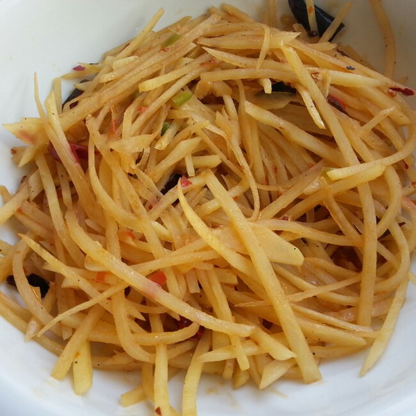 太原街小吃：探寻舌尖上的美味记忆