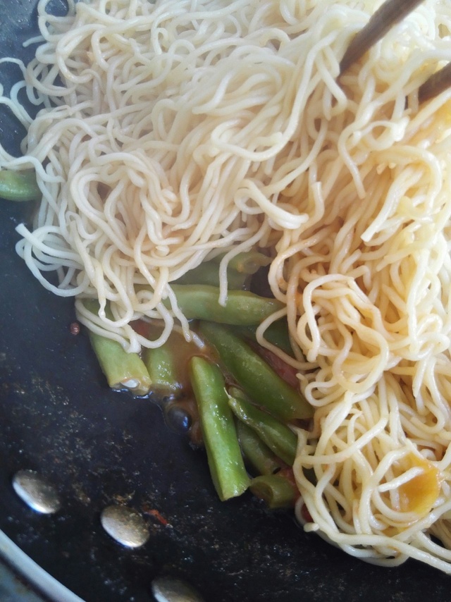 岳阳小吃街：探寻湘味美食的独特魅力