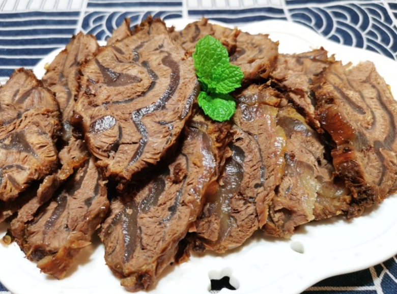 依安县特色美食：品味东北风味，邂逅美食传奇