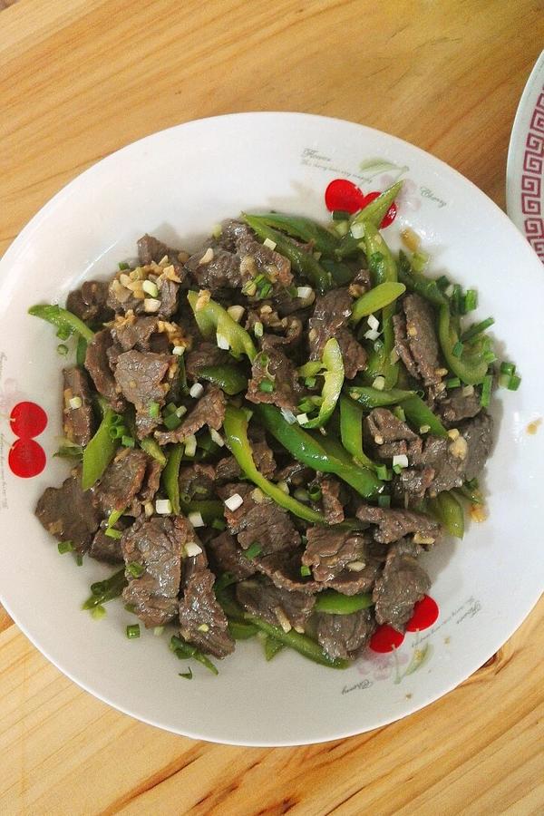 家常鸡蛋煎饼：简单美味的早餐之选