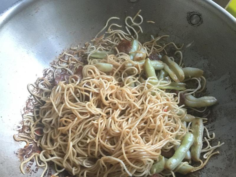 敦煌特色美食图画：一场视觉与味觉的盛宴