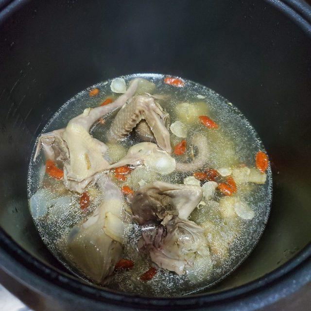 干茄子丝怎么做好吃法 - 美食博客分享