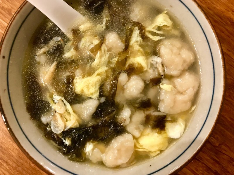 标题：延安著名小吃——品味红色土地的美食记忆