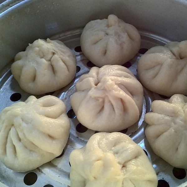 呼和浩特特色小吃：探寻草原美食的独特韵味