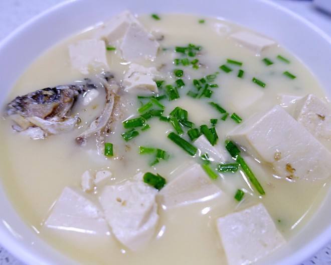 标题：《芋头杆家常做法：解锁乡村美食的独特魅力》