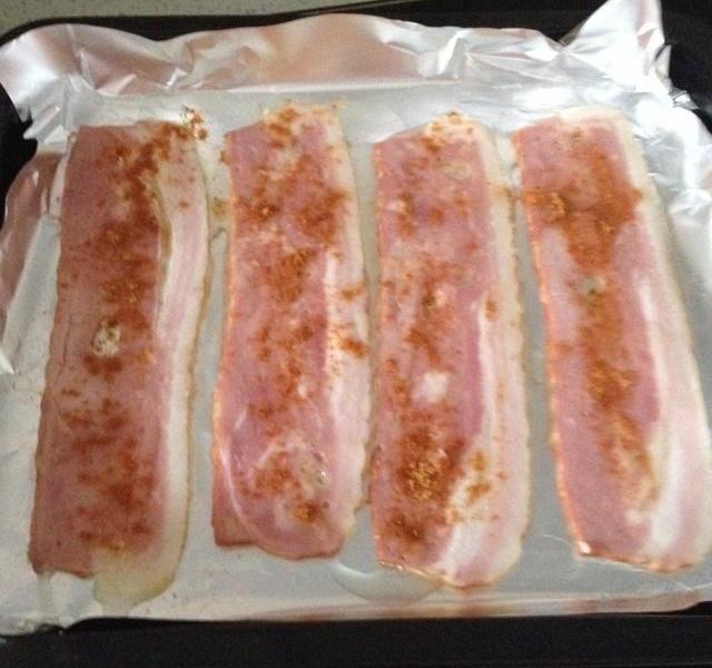 小吃狼牙土豆：街头美食的独特魅力