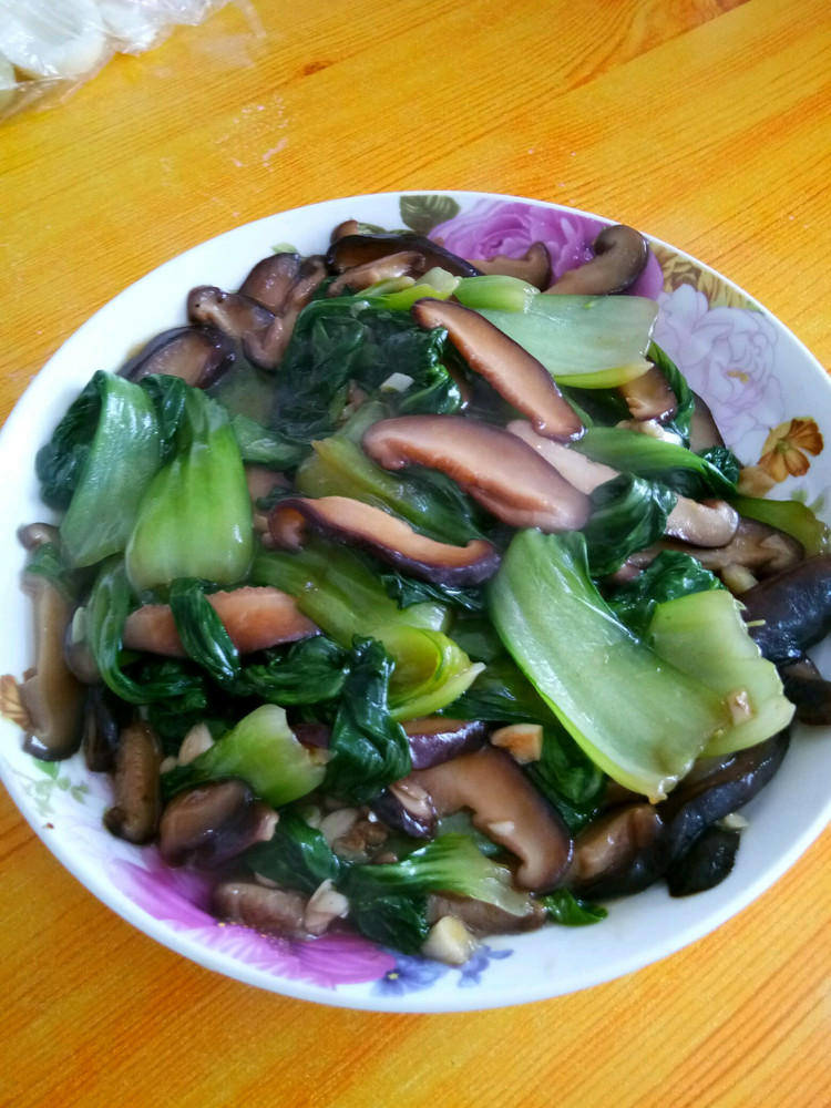 家常蒜茄子：简单易学的美味佳肴