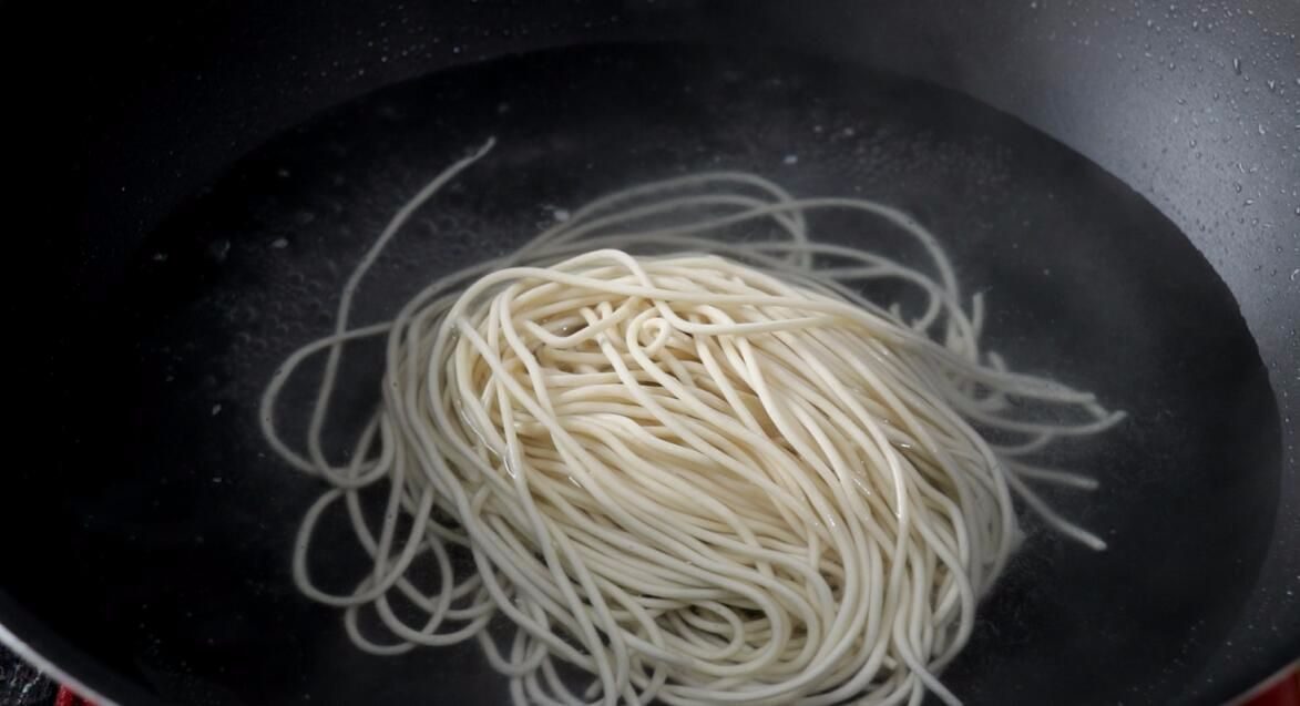 家常牛肉面做法：传承美味，温暖家常