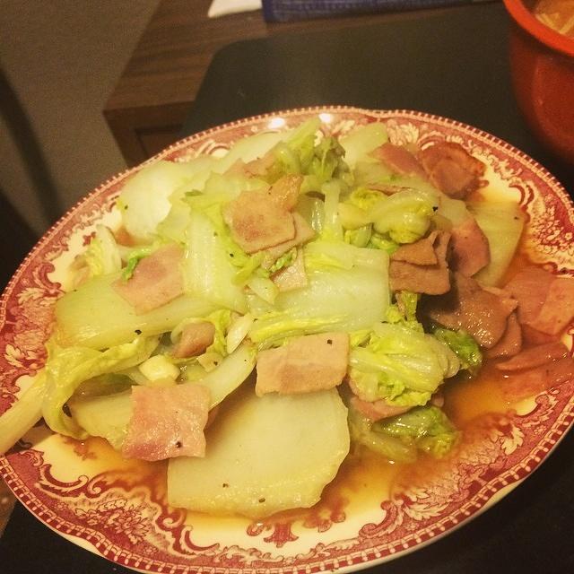 黄焖鸡米饭家常做法：简单易学的美味佳肴