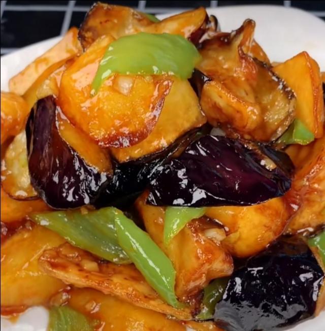 探索南山特色美食餐厅：一场味蕾的盛宴