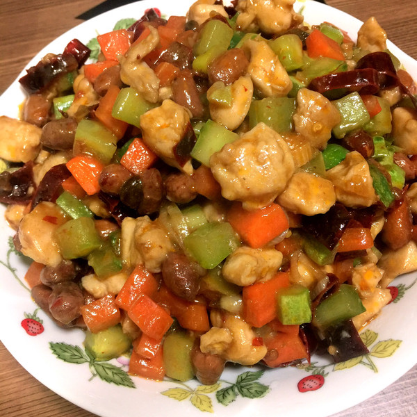 家常汤都有哪些：温暖味蕾的经典食谱
