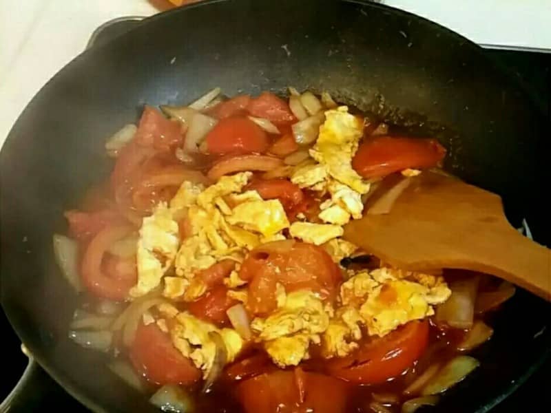 曲靖特色小吃：探寻地道美食的魅力