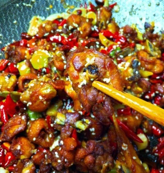 青茄子怎么做好吃？掌握这些技巧，美味从此不再难！
