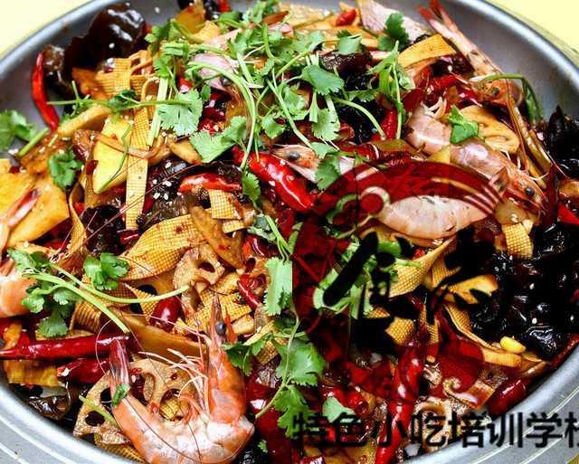 方便面怎么泡好吃？掌握这些技巧，美味翻倍！