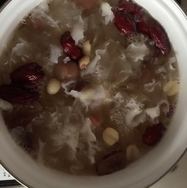 薄饼怎么做好吃：掌握秘诀，轻松做出美味薄饼
