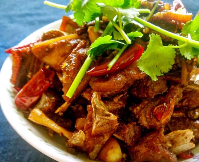 安徽芜湖小吃：探寻地道美食的魅力