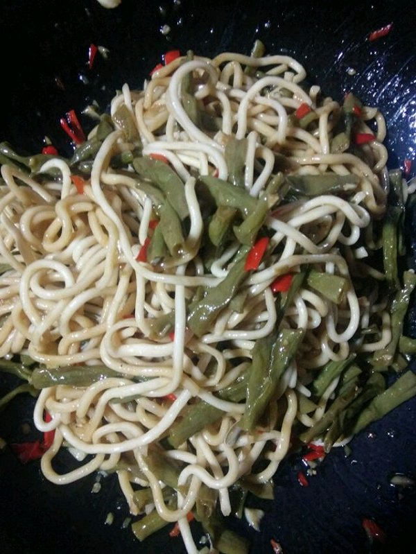 蜂蜜怎么做好吃?解锁蜂蜜的多样美食用途 蜂蜜怎么做好吃?解锁蜂蜜的多样美食用途