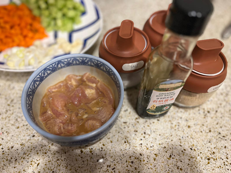 芋头粉蒸肉的家常做法