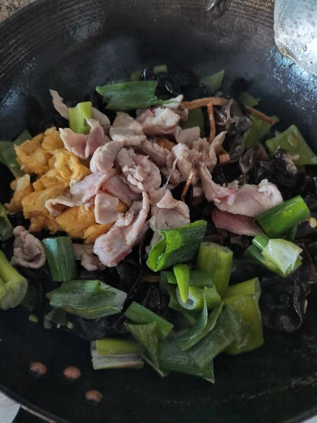 广西特色美食有哪几样？探寻美食背后的故事