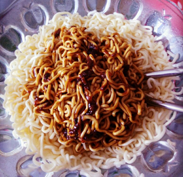 画浙江特色美食：一场味蕾与艺术的邂逅