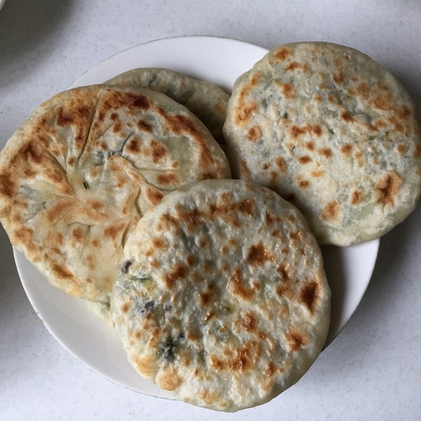 一桌家常菜的图片：温馨美味的日常记忆