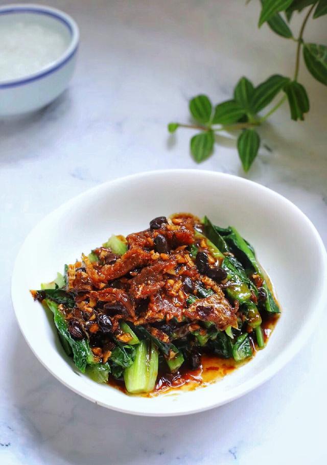 家常咸鸭蛋的腌制方法