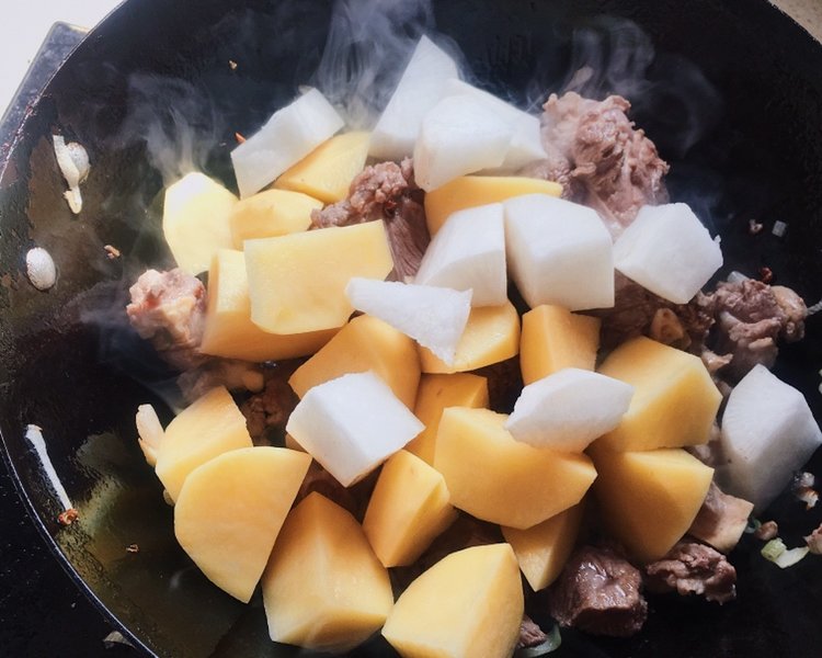 肉丝怎么做才好吃：掌握秘诀，美味升级！