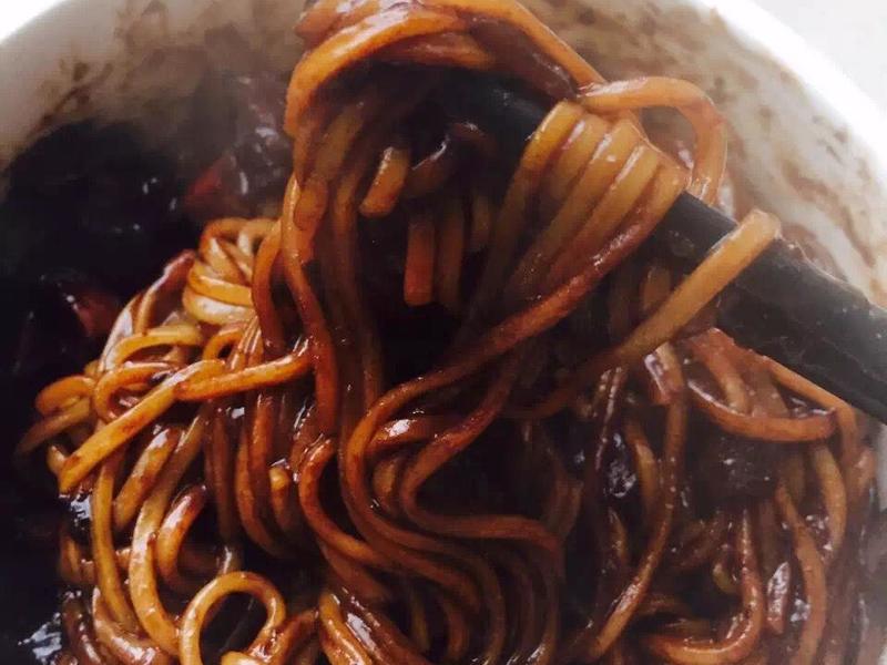 什么烧鸡腿好吃：探寻最佳烧鸡腿秘籍