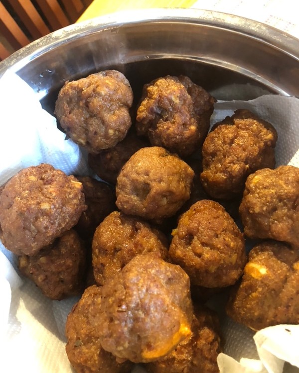 卤面的家常做法视频：传统风味，简单易学