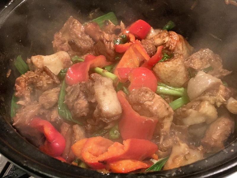 羊肉炖豆腐的家常做法：温暖冬日里的美味佳肴