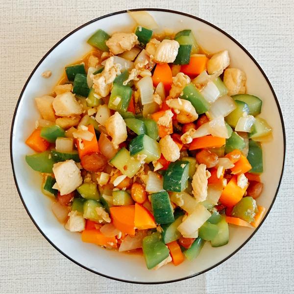 初夏家常菜：唤醒味蕾的自然美味